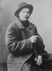 Maxim Gorki, 1910